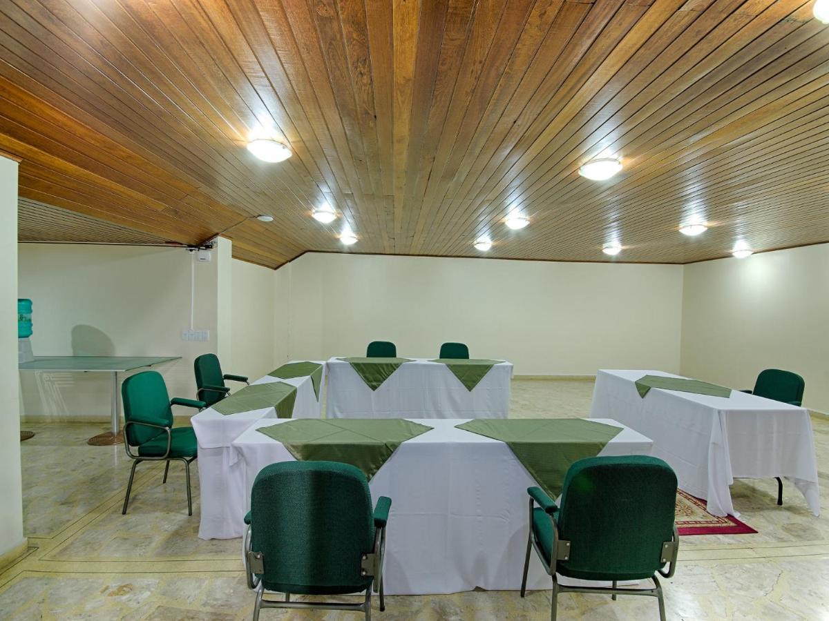 Hotel Golden Park Curitiba By Nacional Inn Exterior foto