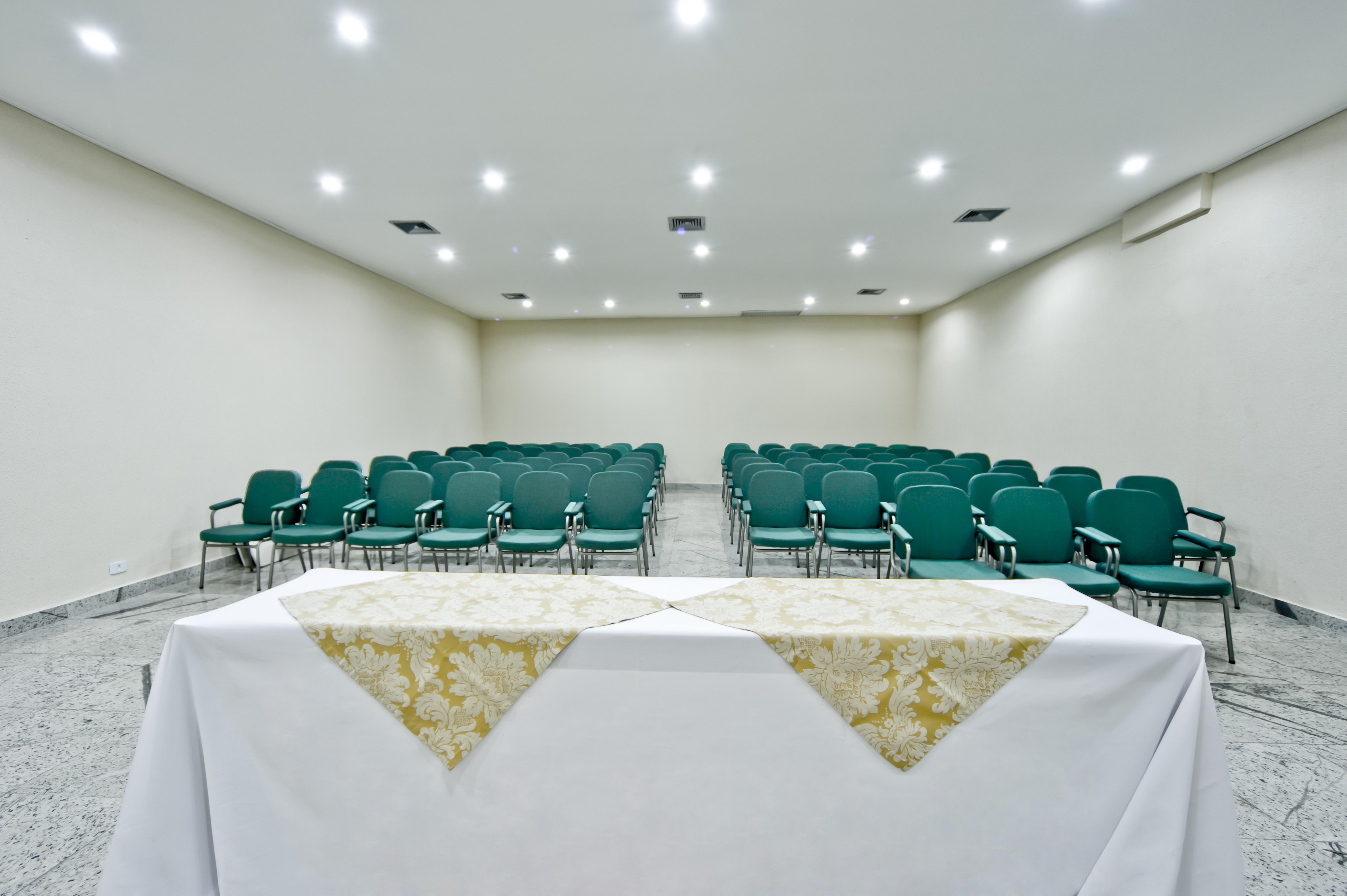 Hotel Golden Park Curitiba By Nacional Inn Exterior foto